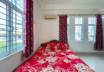 3 Bedroom House For Rent - Sala Kamreuk, Siem Reap thumbnail