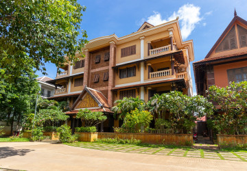 2 Bedroom Apartment For Rent - Slor Kram, Siem Reap thumbnail