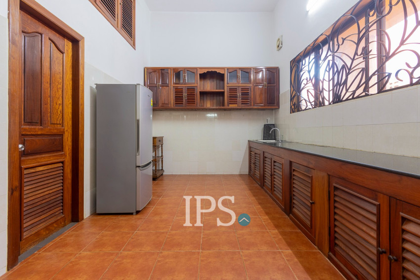 2 Bedroom Apartment For Rent - Slor Kram, Siem Reap