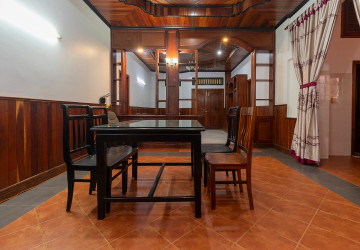 2 Bedroom Apartment For Rent - Slor Kram, Siem Reap thumbnail