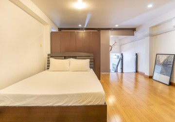 3 Bedroom Renovated Apartment For Rent - Phsar Thmei- Phnom Penh thumbnail