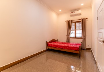 4 Bedroom Villa For Rent - BKK1, Phnom Penh thumbnail