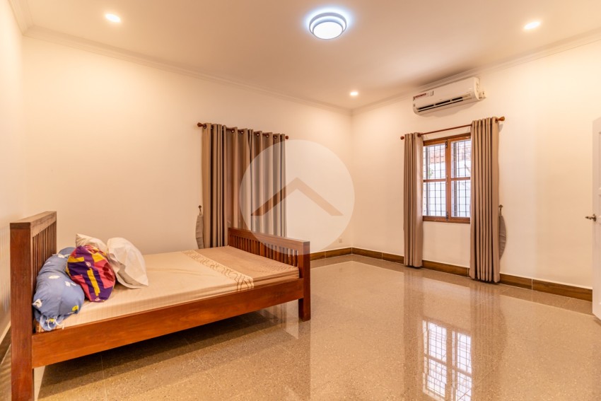 4 Bedroom Villa For Rent - BKK1, Phnom Penh