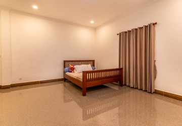 4 Bedroom Villa For Rent - BKK1, Phnom Penh thumbnail