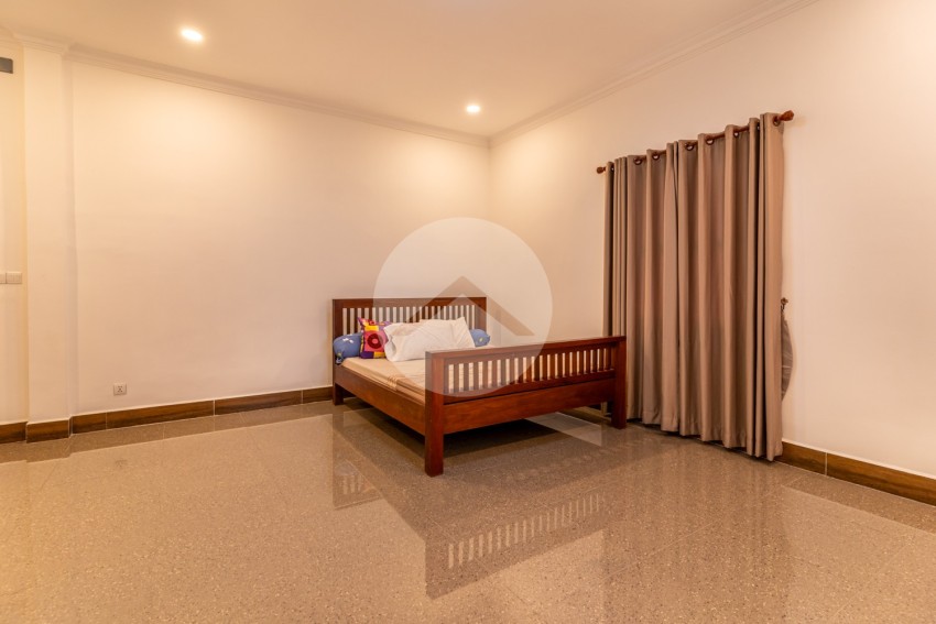 4 Bedroom Villa For Rent - BKK1, Phnom Penh