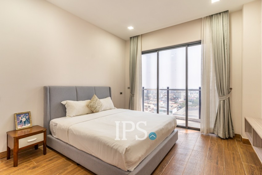 3 Bedroom Serviced Penthouse For Rent - Toul Svay Prey 2, Phnom Penh