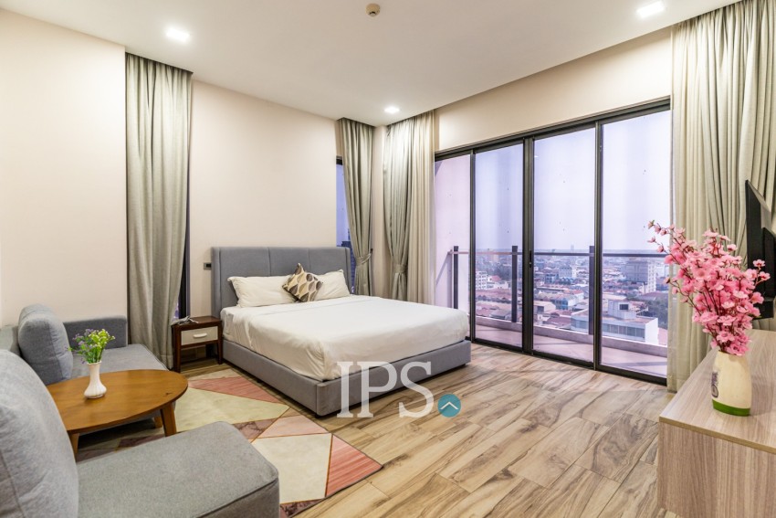 3 Bedroom Serviced Penthouse For Rent - Toul Svay Prey 2, Phnom Penh