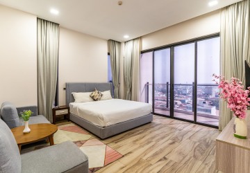 3 Bedroom Serviced Penthouse For Rent - Toul Svay Prey 2, Phnom Penh thumbnail