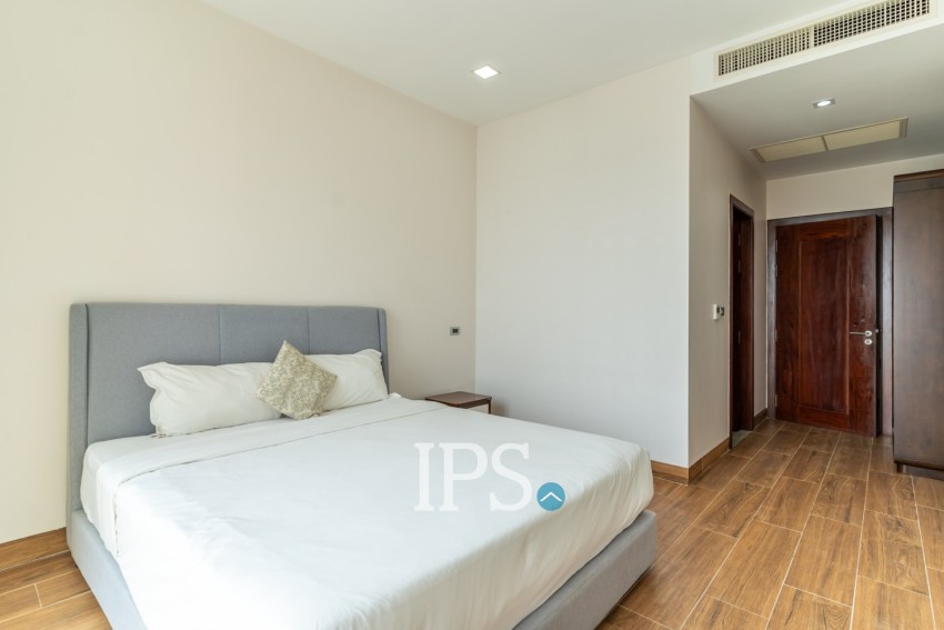 3 Bedroom Serviced Penthouse For Rent - Toul Svay Prey 2, Phnom Penh