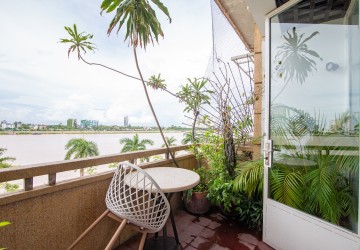 1 Bedroom Loft Apartment For Rent - Along Riverside, Phsar Kandal 1, Phnom Penh thumbnail