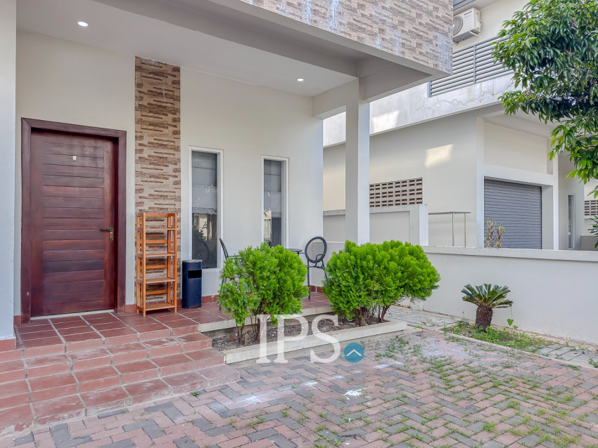 3 Bedroom Villa For Rent - Melbourne Residence, Sra Ngae, Siem Reap