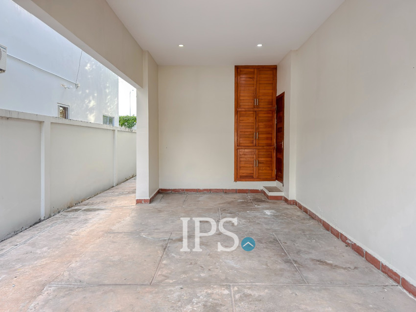 3 Bedroom Villa For Rent - Melbourne Residence, Sra Ngae, Siem Reap