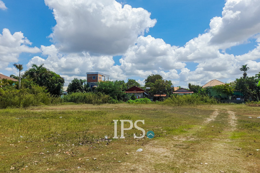 5,119 Sqm Land  For Sale - Sala Kamreuk, Siem Reap