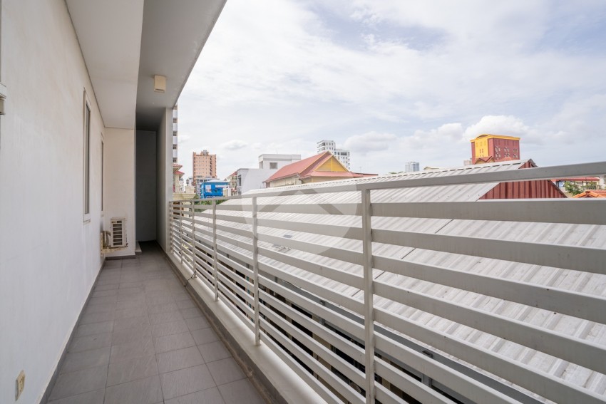 2 Bedroom Serviced Apartment For Rent - Boeung Trabek, Phnom Penh