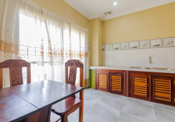 1 Bedroom Apartment For Rent - Sala Kamreuk, Siem Reap thumbnail