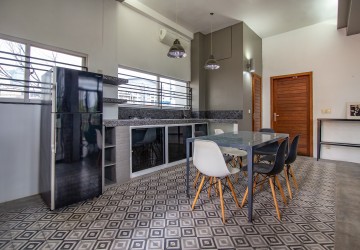 2 Bedrooms Renovated Apartment for Rent - Daun Penh, Phnom Penh thumbnail