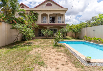 4 Bedroom Villa For Rent - Prek Pra, Phnom Penh thumbnail