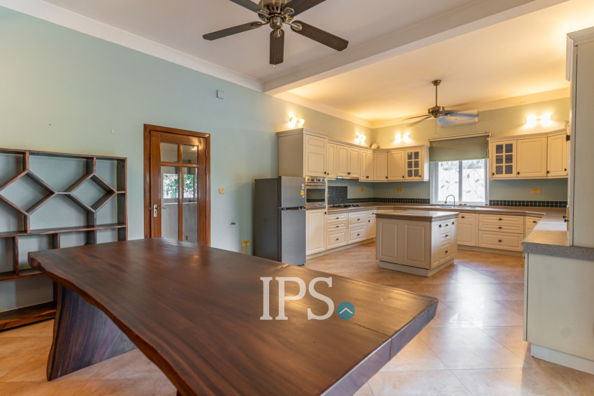 4 Bedroom Villa For Rent - Prek Pra, Phnom Penh