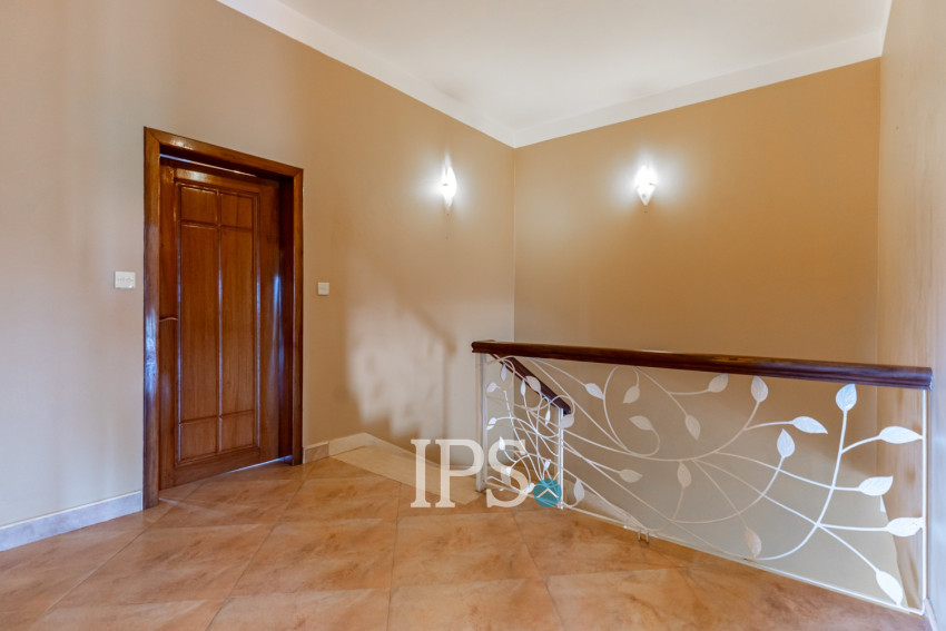 4 Bedroom Villa For Rent - Prek Pra, Phnom Penh