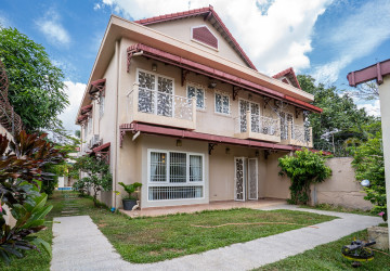 4 Bedroom Villa For Rent - Prek Pra, Phnom Penh thumbnail