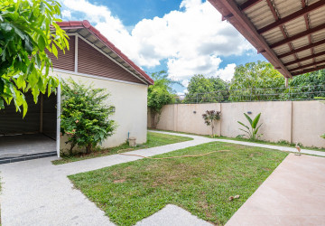 4 Bedroom Villa For Rent - Prek Pra, Phnom Penh thumbnail