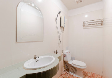 19 Bedroom Hotel For Rent - Sala Kamreuk, Siem Reap thumbnail