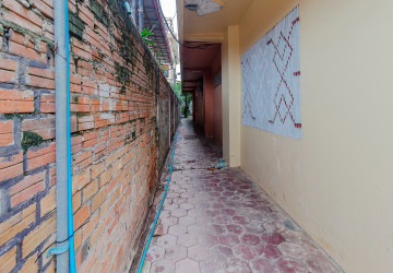 19 Bedroom Hotel For Rent - Sala Kamreuk, Siem Reap thumbnail