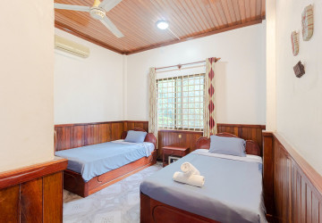 19 Bedroom Hotel For Rent - Sala Kamreuk, Siem Reap thumbnail