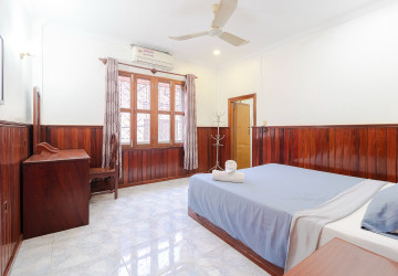 19 Bedroom Hotel For Rent - Sala Kamreuk, Siem Reap thumbnail