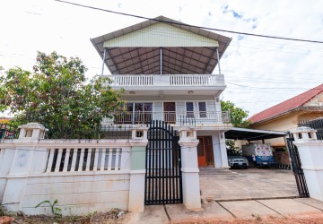 5 Bedroom Villa For Rent - Svay Dangkum, Siem Reap thumbnail