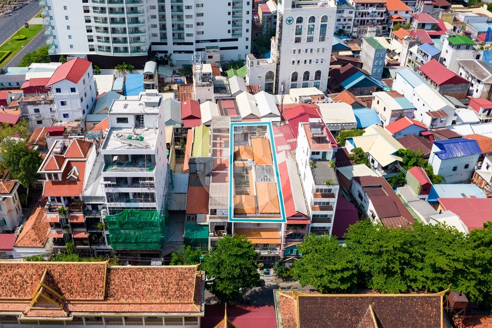 6 Bedroom Townhouse For Sale - Chakto Mukh, Phnom Penh - Image 36