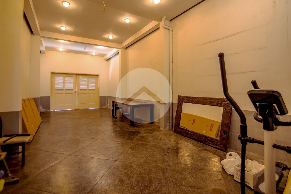 6 Bedroom Townhouse For Sale - Chakto Mukh, Phnom Penh - Image 6
