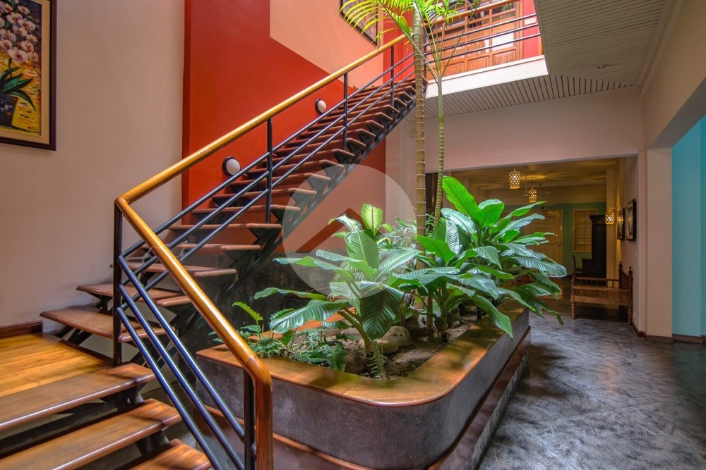 6 Bedroom Townhouse For Sale - Chakto Mukh, Phnom Penh - Image 7