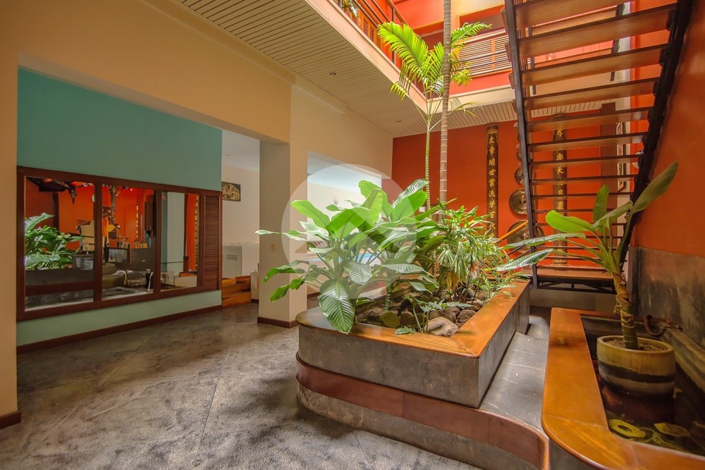 6 Bedroom Townhouse For Sale - Chakto Mukh, Phnom Penh - Image 2