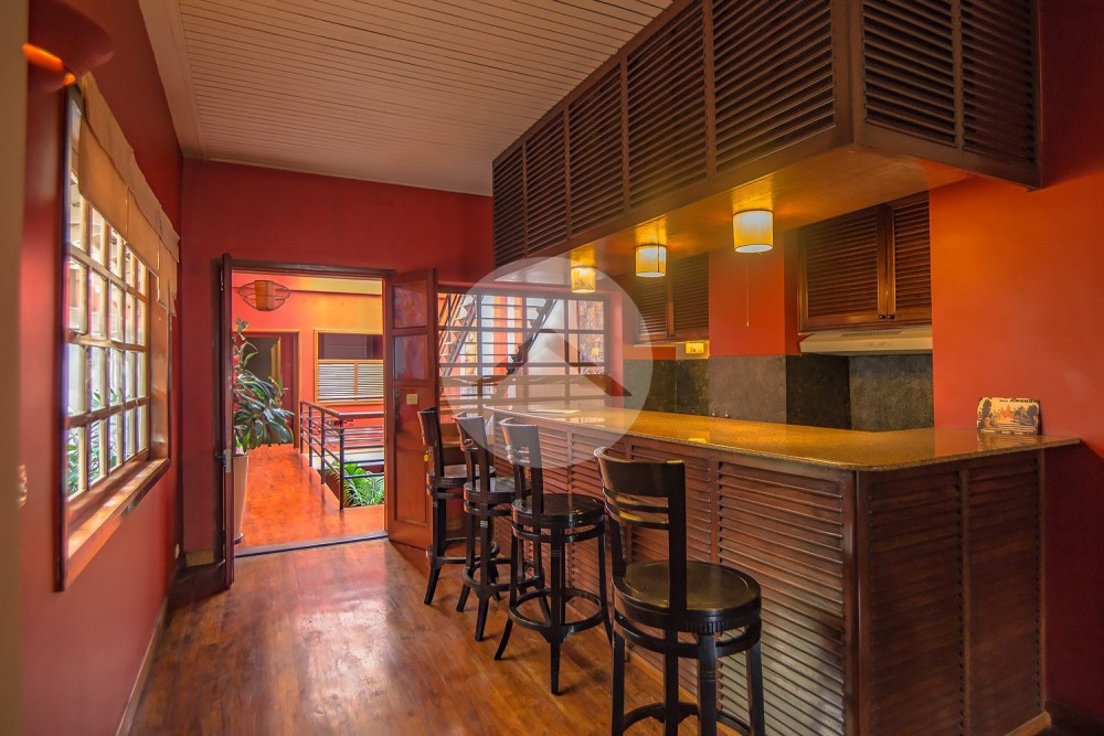 6 Bedroom Townhouse For Sale - Chakto Mukh, Phnom Penh - Image 8