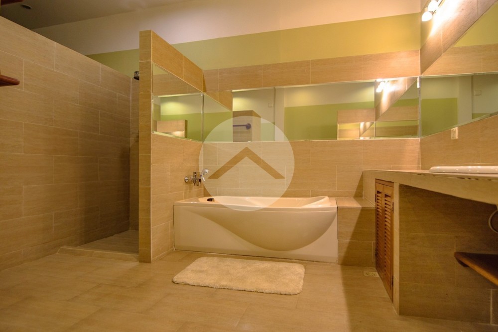 6 Bedroom Townhouse For Sale - Chakto Mukh, Phnom Penh - Image 29