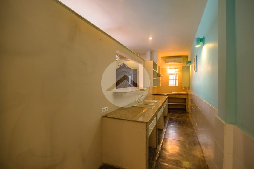 6 Bedroom Townhouse For Sale - Chakto Mukh, Phnom Penh