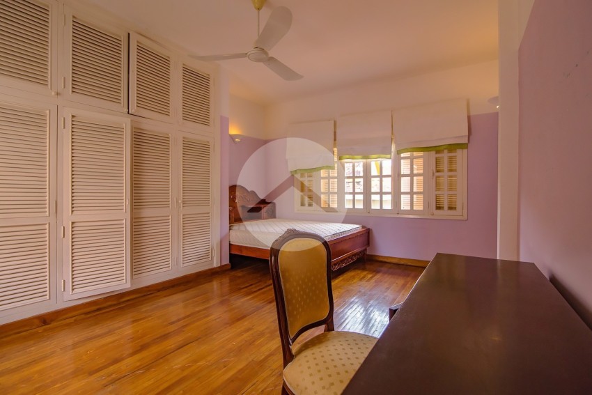 6 Bedroom Townhouse For Sale - Chakto Mukh, Phnom Penh