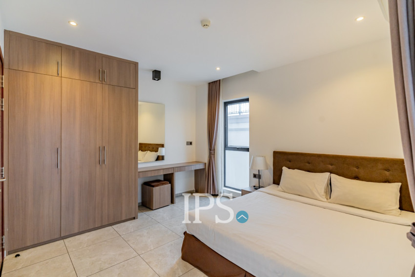 3 Bedroom Serviced Apartment For Rent - BKK2, Phnom Penh