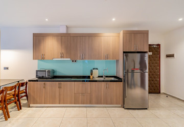 3 Bedroom Serviced Apartment For Rent - BKK2, Phnom Penh thumbnail