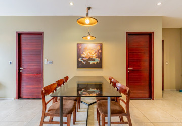 Duplex 4 Bedroom Serviced Penthouse For Rent - BKK2, Phnom Penh thumbnail