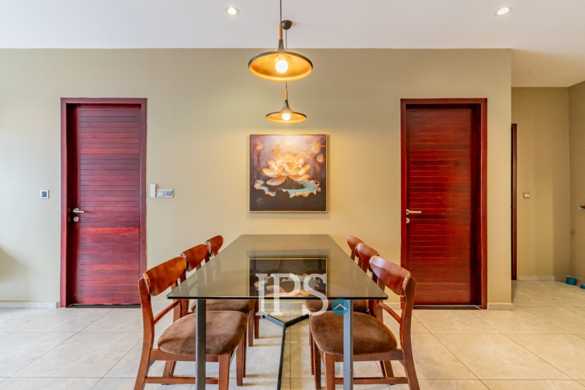 Duplex 4 Bedroom Serviced Penthouse For Rent - BKK2, Phnom Penh