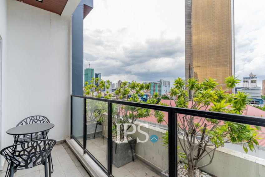 Duplex 4 Bedroom Serviced Penthouse For Rent - BKK2, Phnom Penh