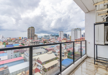 Duplex 4 Bedroom Serviced Penthouse For Rent - BKK2, Phnom Penh thumbnail