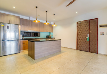 Duplex 4 Bedroom Serviced Penthouse For Rent - BKK2, Phnom Penh thumbnail