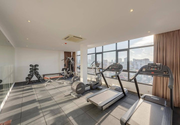 Duplex 4 Bedroom Serviced Penthouse For Rent - BKK2, Phnom Penh thumbnail