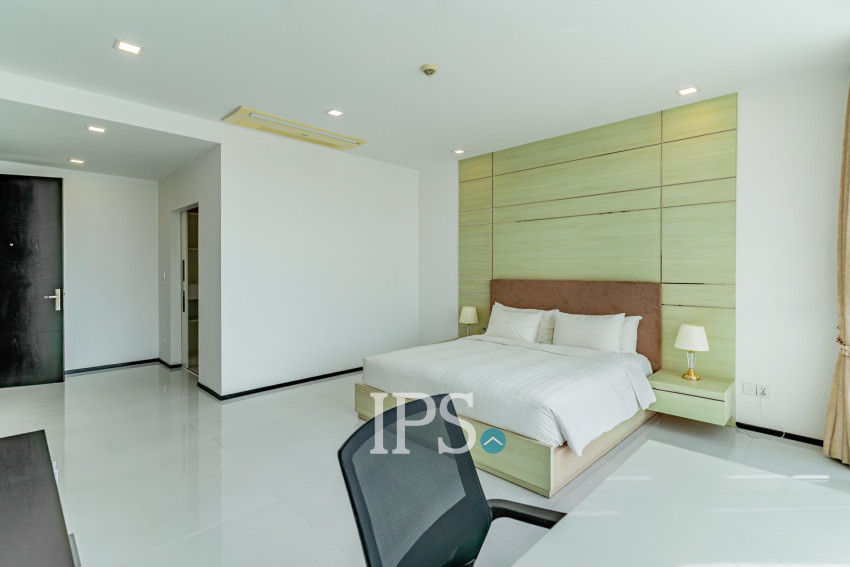2 Bedroom Serviced Apartment For Rent - Beoung Raing, Phnom Penh