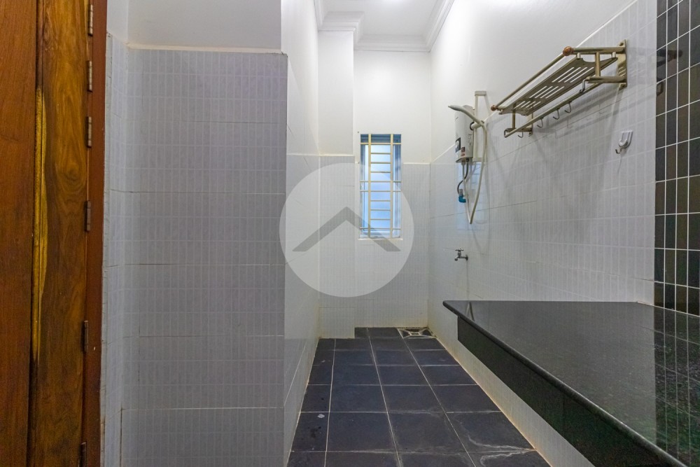2 Bedroom Apartment  For Rent - Slor Kram, Siem Reap - Image 17