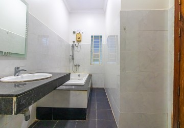 2 Bedroom Apartment  For Rent - Slor Kram, Siem Reap thumbnail