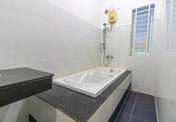 2 Bedroom Apartment  For Rent - Slor Kram, Siem Reap thumbnail